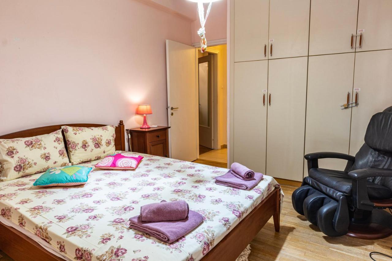 Melina's Luxury In *